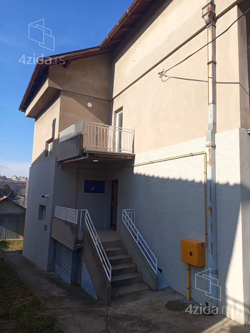 4-etažna kuća | 4zida