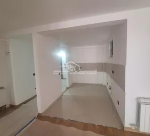 Crveni Krst Zvezdara, Zvezdara opština, Beograd, 2.0 stan | 4zida.rs