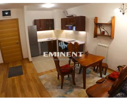 Tadije Sondermajera | 4zida.rs