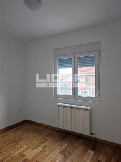Kikindska | 4zida.rs