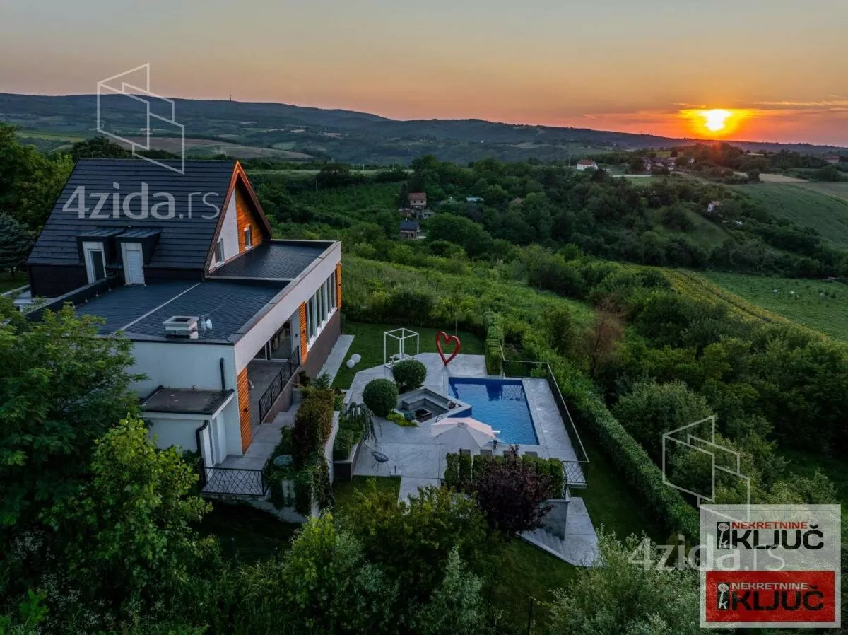 Kuća | 4zida