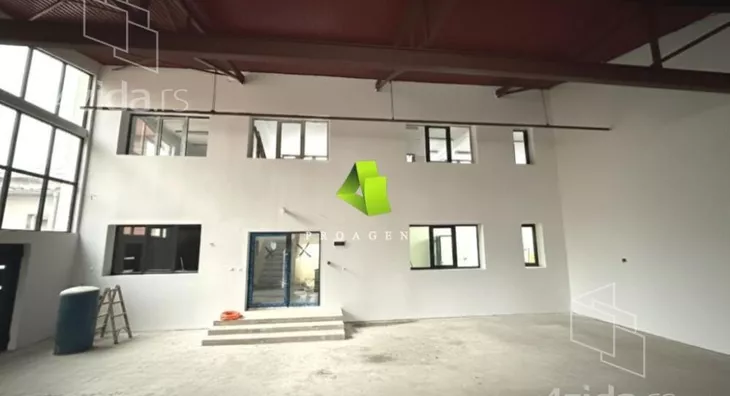 Poslovni prostor | 4zida