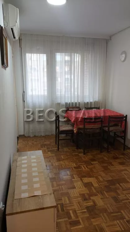 Dusana Vukasovica | 4zida.rs