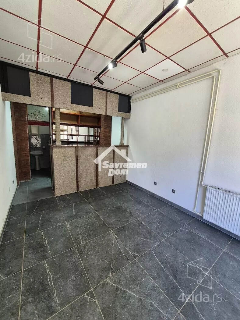 Poslovni prostor | 4zida