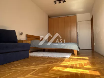 Hadži Ruvimova | 4zida.rs