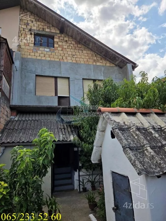 Kuća | 4zida