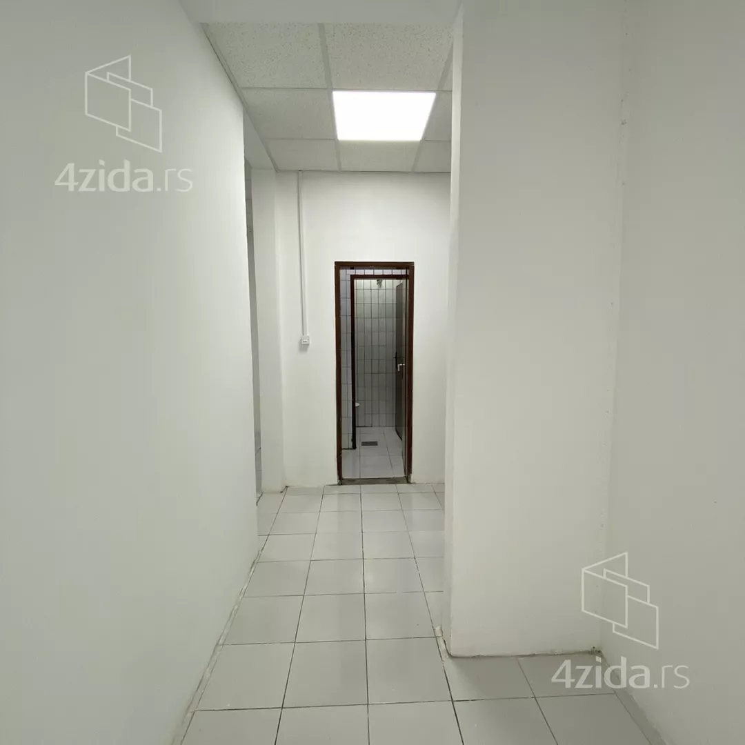 Lokal | 4zida