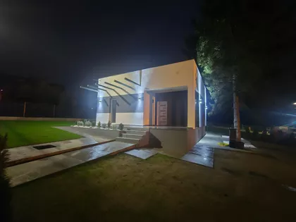 Korićani | 4zida.rs