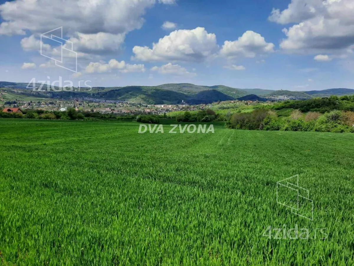 Plac | 4zida