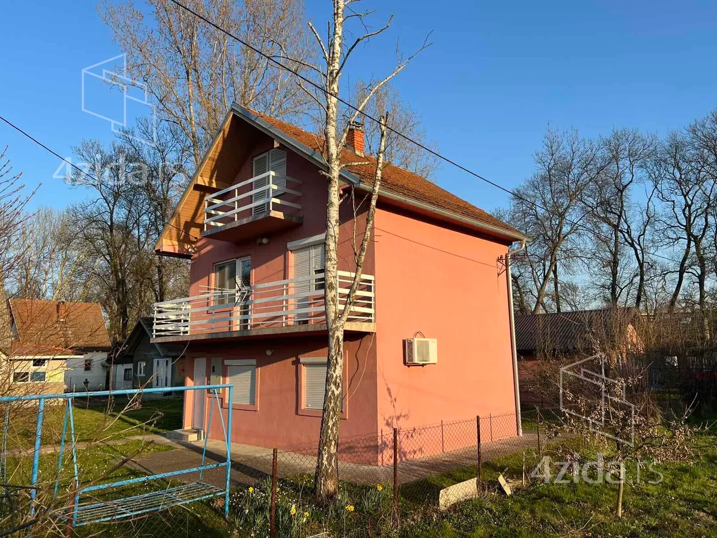 4-etažna kuća | 4zida