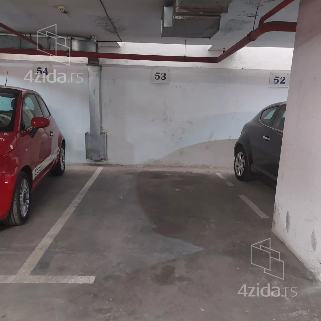 Garaža | 4zida