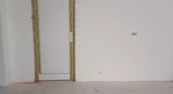 Poslovna zgrada | 4zida