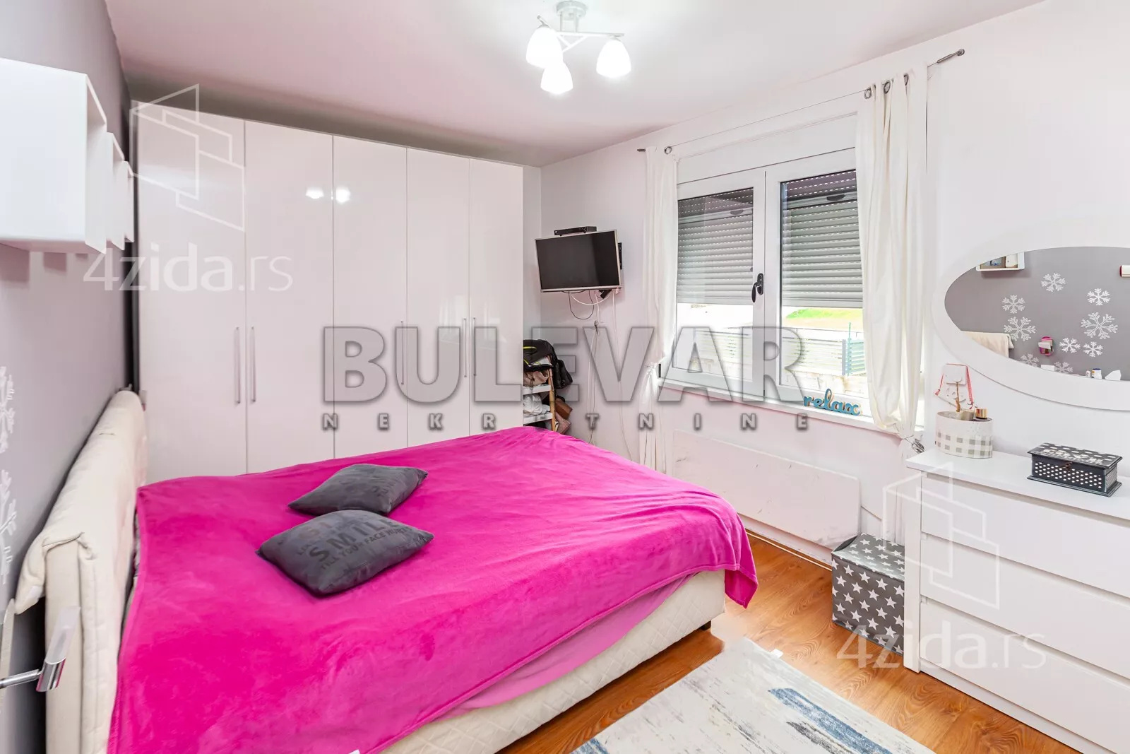 Troiposoban stan | 4zida