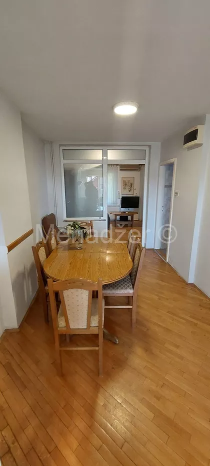 Banovo Brdo | 4zida.rs