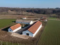 Donja Trešnjevica, Okolne lokacije, Topola | 4zida.rs