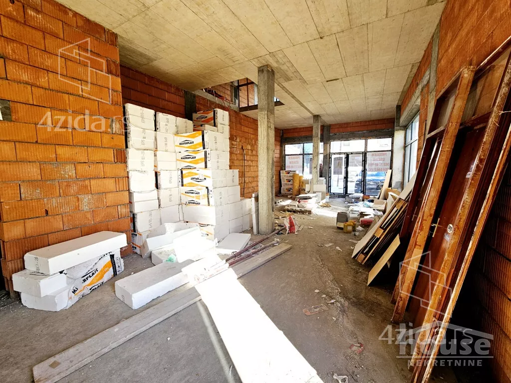 Poslovni prostor | 4zida