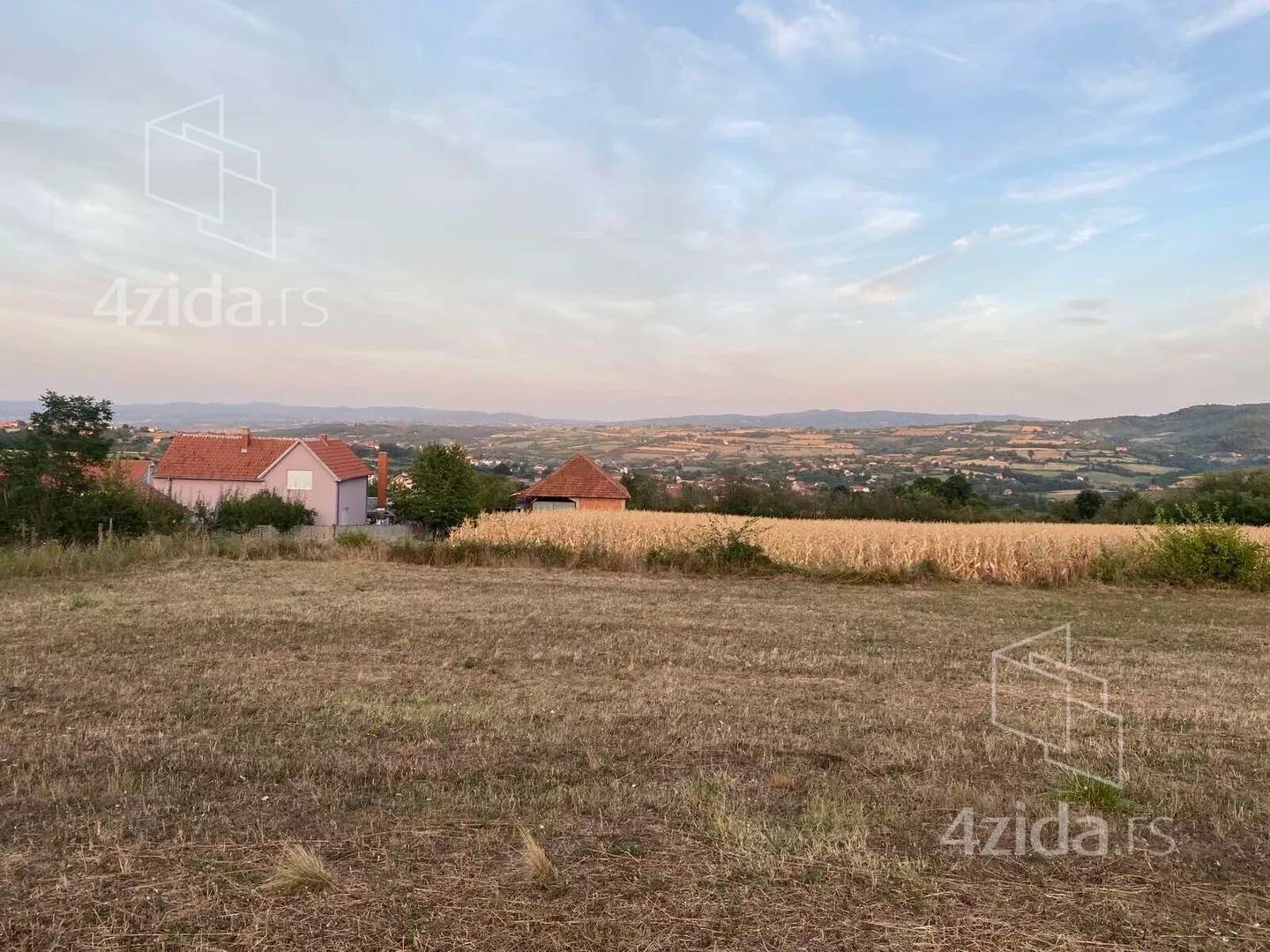 Građevinsko zemljište | 4zida