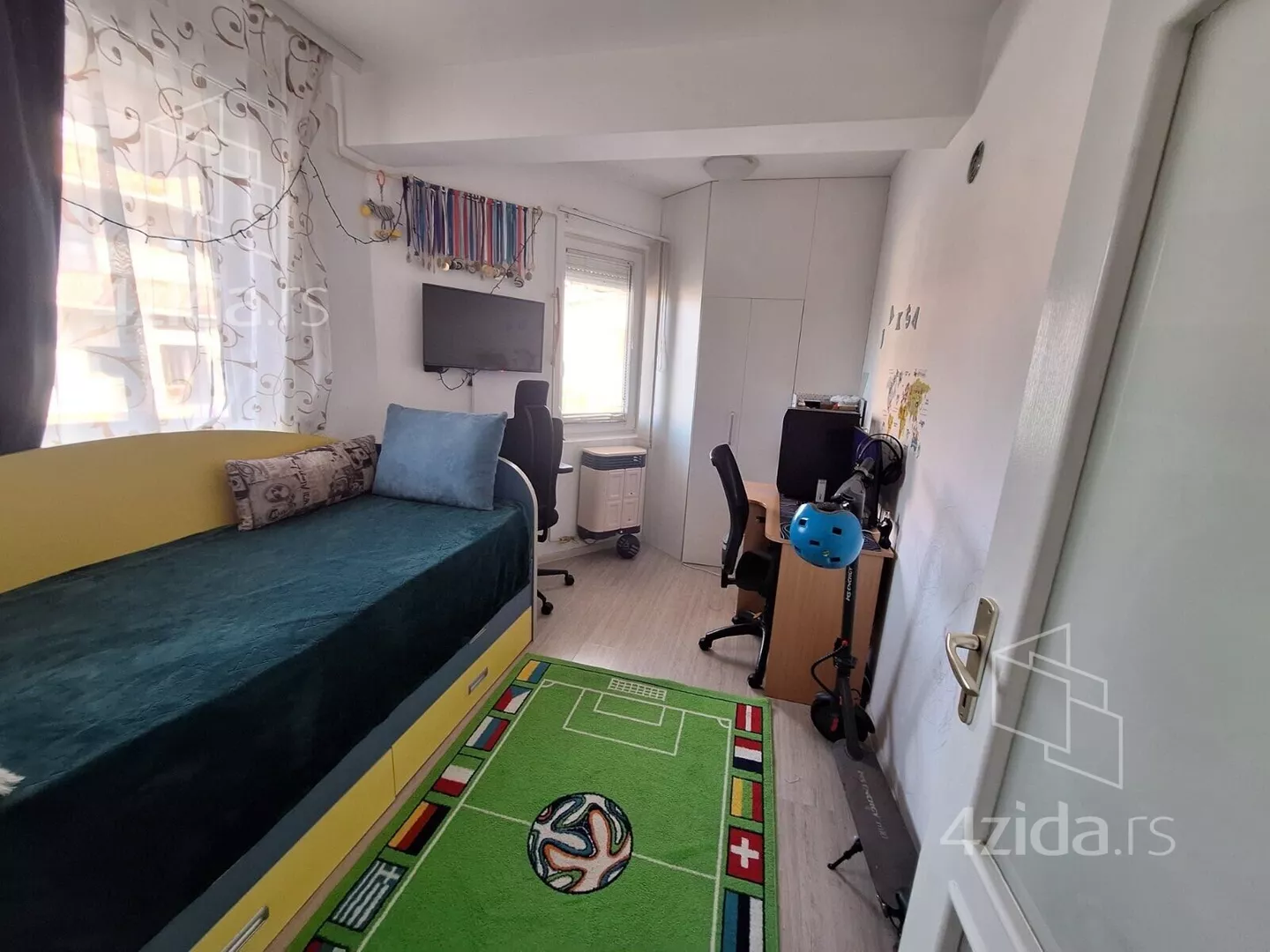 Jednoiposoban stan | 4zida