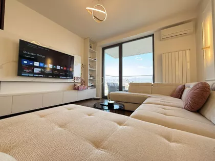 Dom Zdravlja | 4zida.rs