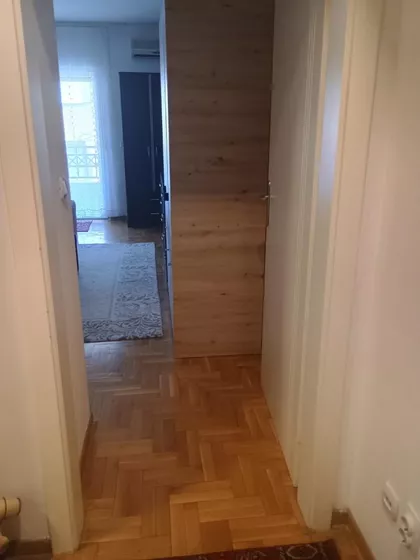 Gvozdićeva | 4zida.rs
