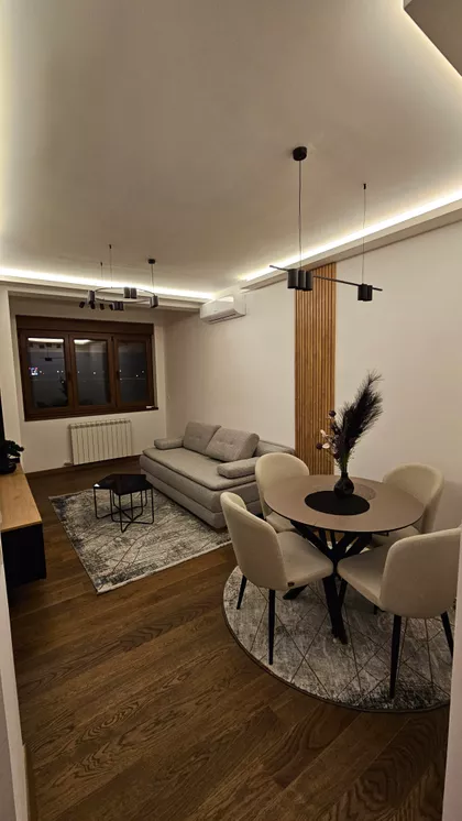 Paštrovićeva | 4zida.rs