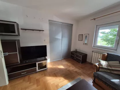 Jugovićevo | 4zida.rs