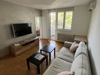 Centar, Voždovac opština, Beograd | 4zida.rs