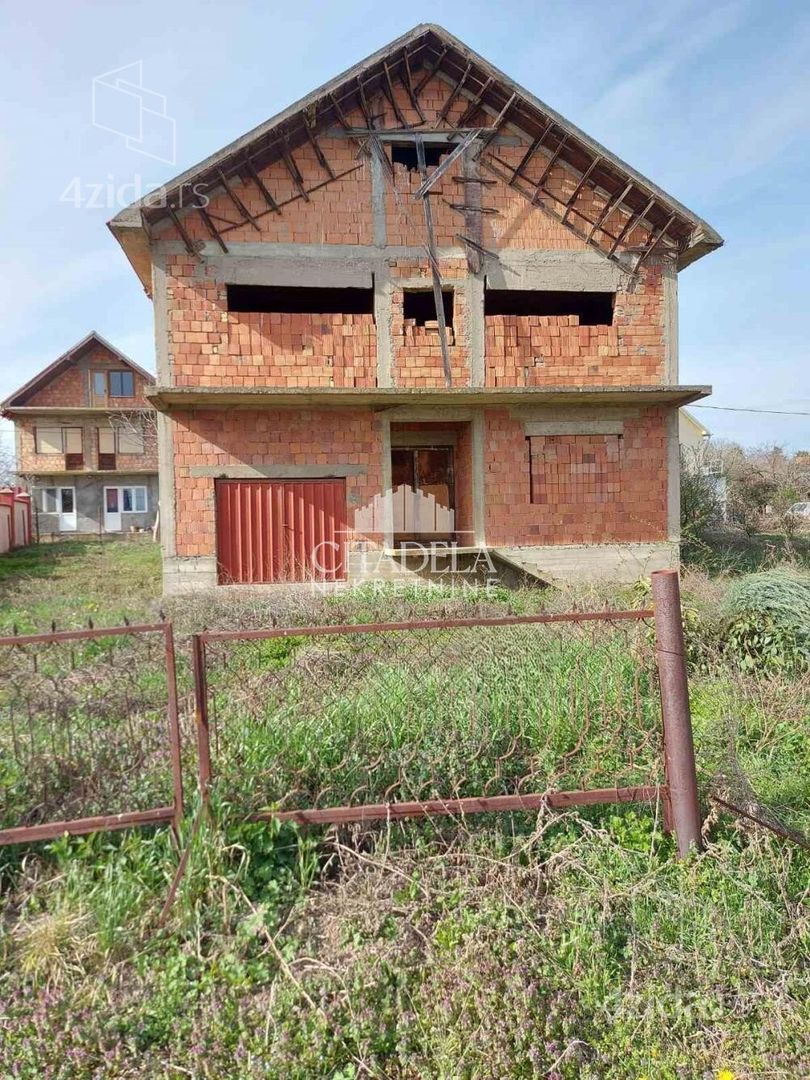 Kuća – Gradska opština Barajevo, Lisović