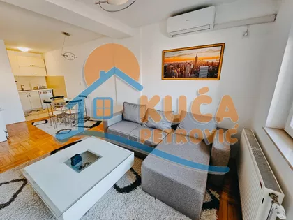 Vožda Karađorđa | 4zida.rs