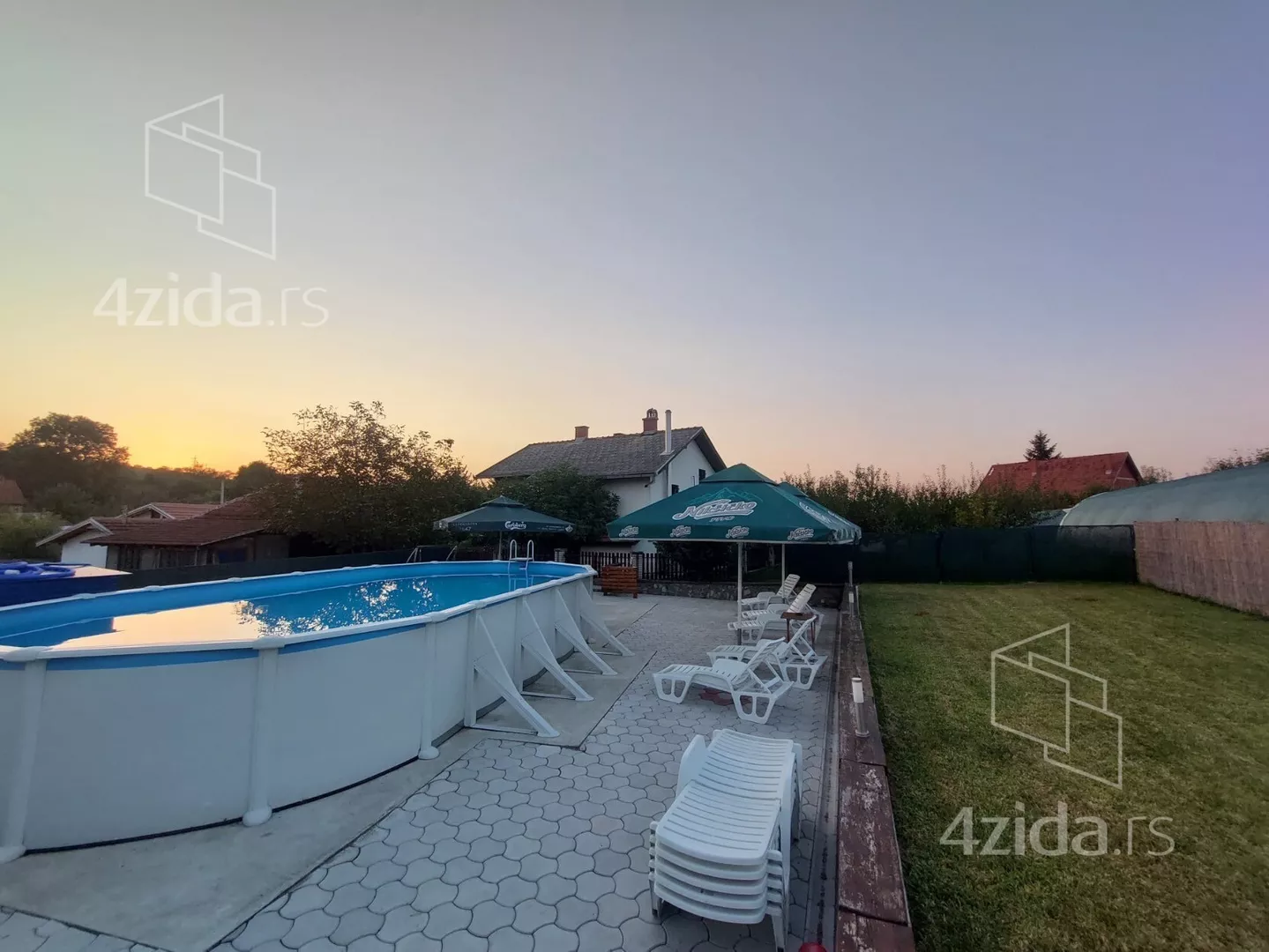 3-etažna kuća | 4zida