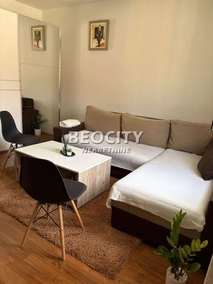 Bulevar oslobođenja | 4zida.rs