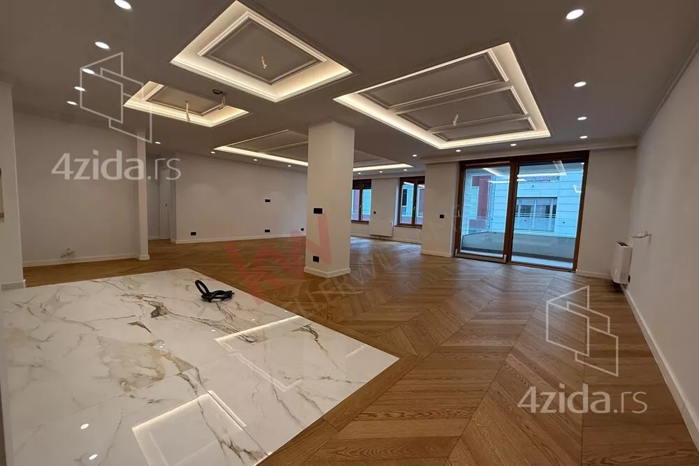 Petosoban stan | 4zida