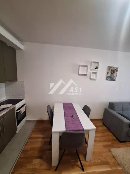 Karađorđeva | 4zida.rs
