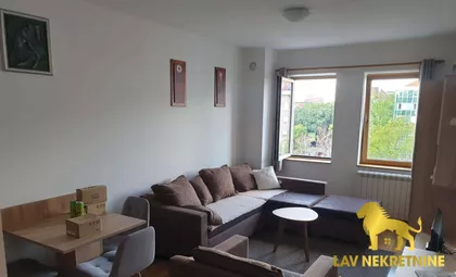 DOŽA ĐERĐA | 4zida.rs