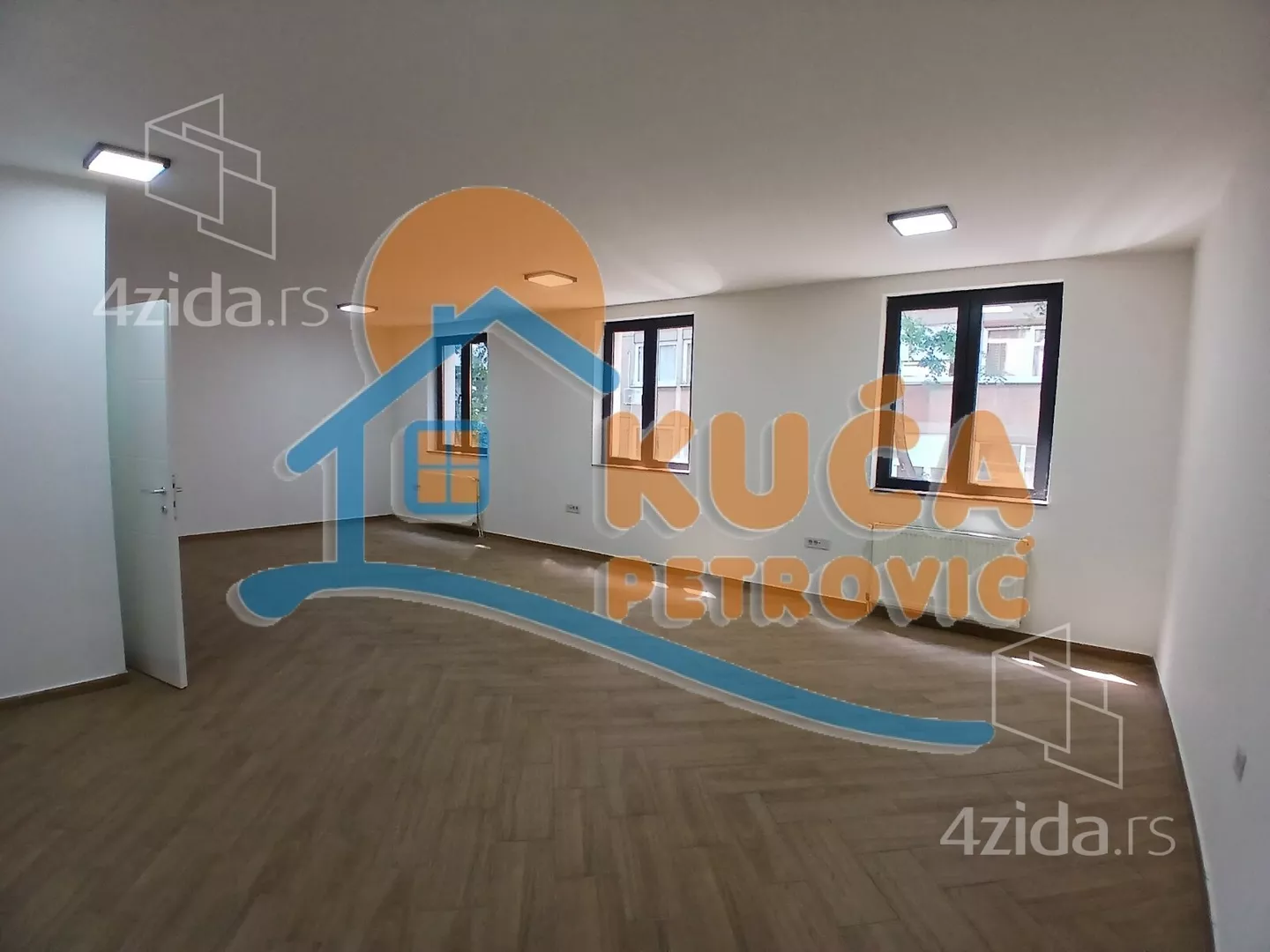Lokal | 4zida