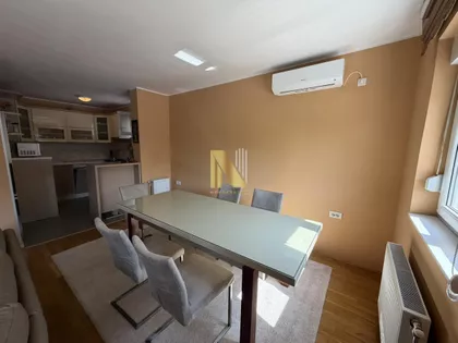 Veternička Rampa | 4zida.rs