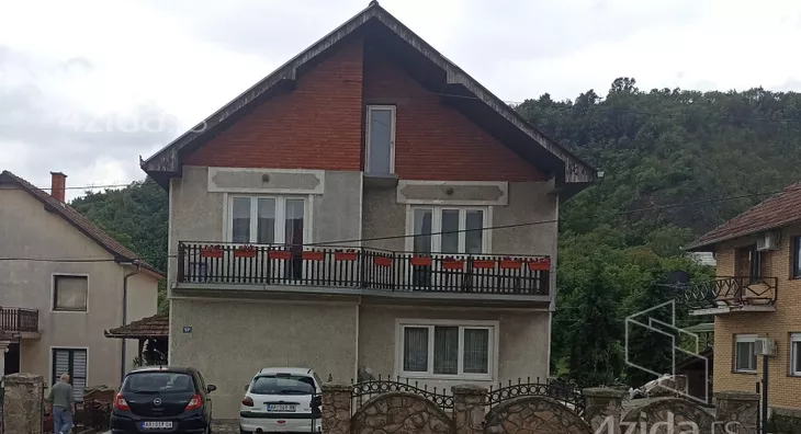 2-etažna kuća na prodaju, Zanatlijska, 150.000€, 266m² - stampaj