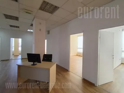 CENTAR | 4zida.rs