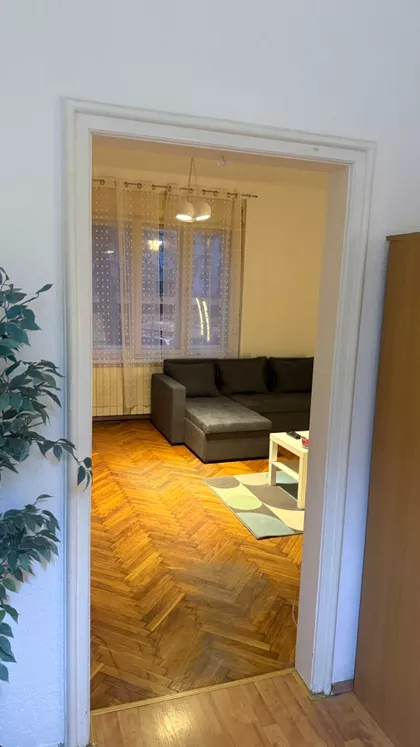 Karađorđev Trg | 4zida.rs