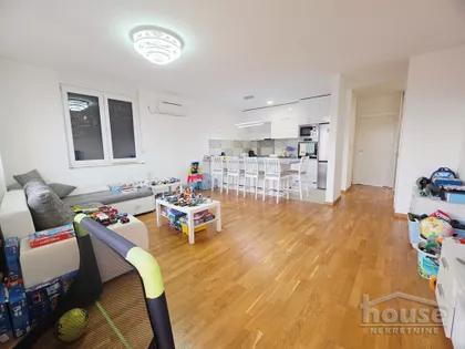 Bulevar Patrijarha Pavla (Somborski Bulevar) | 4zida.rs