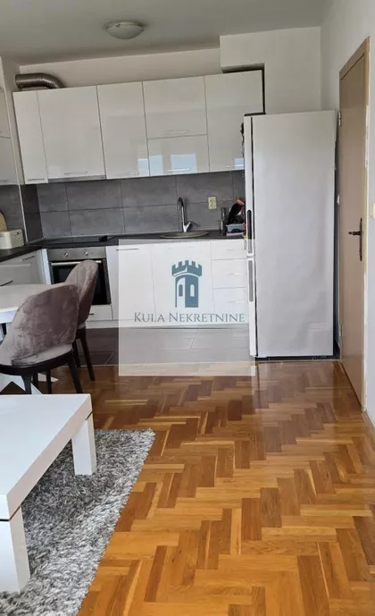 Bulevar Patrijarha Pavla (Somborski Bulevar) | 4zida.rs