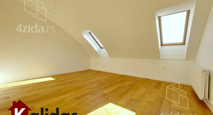 Petosoban stan | 4zida