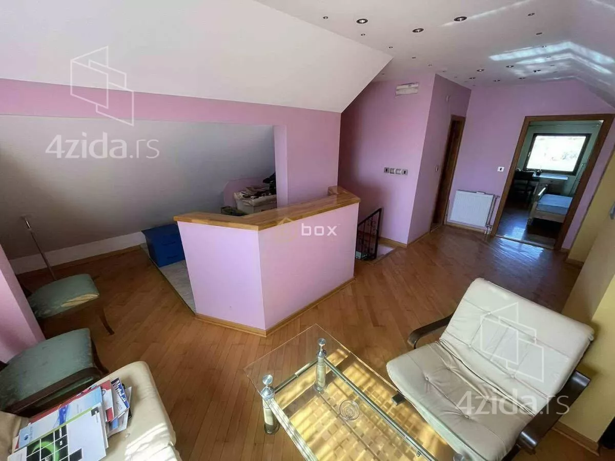 Kuća | 4zida