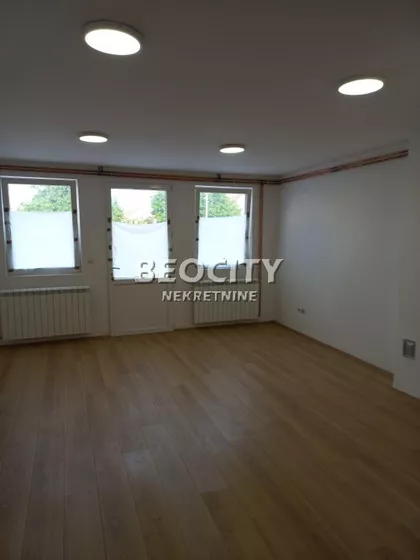 Lapovska 16 | 4zida.rs