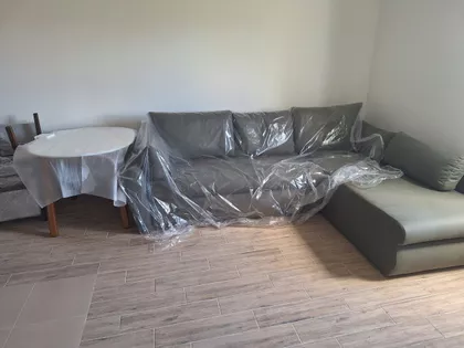 Stefana Prvovenčanog bb | 4zida.rs