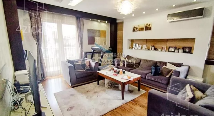 Četvorosoban stan | 4zida