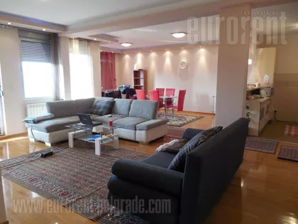 VOŽDOVAC | 4zida.rs