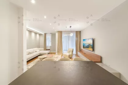 Hram Svetog Save | 4zida.rs