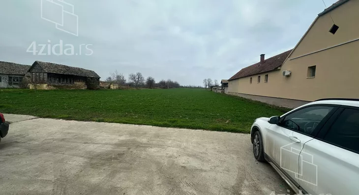 Građevinsko zemljište | 4zida