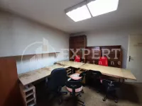 Lokal | 4zida